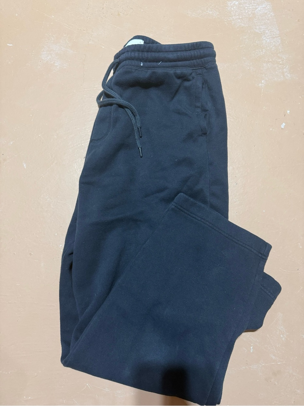 men’s hollister sweatpants in black